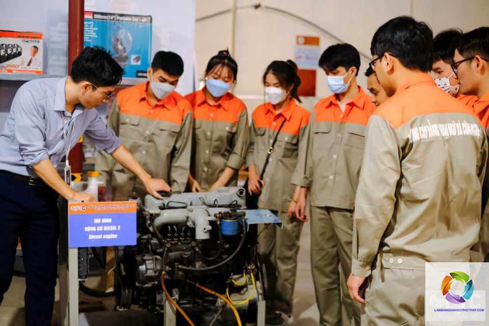 bằng cao đẳng công nghệ ô tô ra làm gì - Hình 3