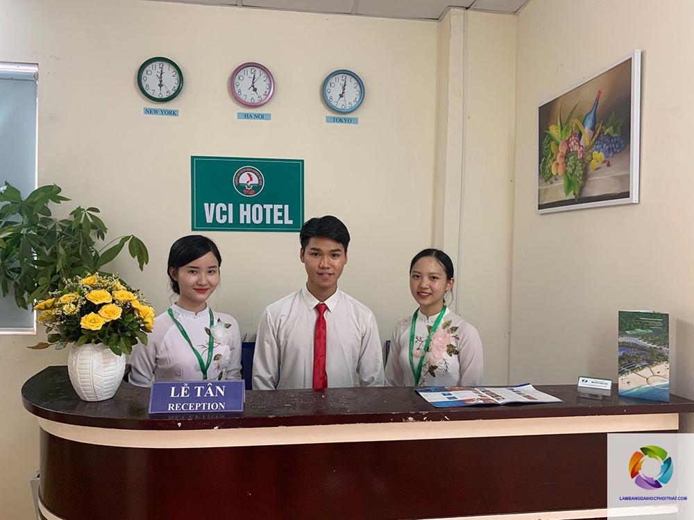 bằng cao đẳng quản trị khách sạn làm nước ngoài được không - Hình 3