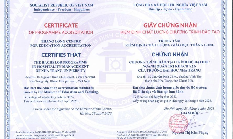 Bằng đại học quản trị khách sạn là gì? Giải mã tấm vé vàng vào ngành hospitality
