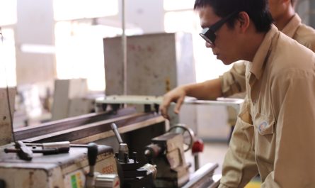 bằng cao đẳng cơ khí làm kỹ thuật viên cnc được không