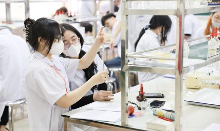 bằng cao đẳng công nghệ sinh học lương bao nhiêu