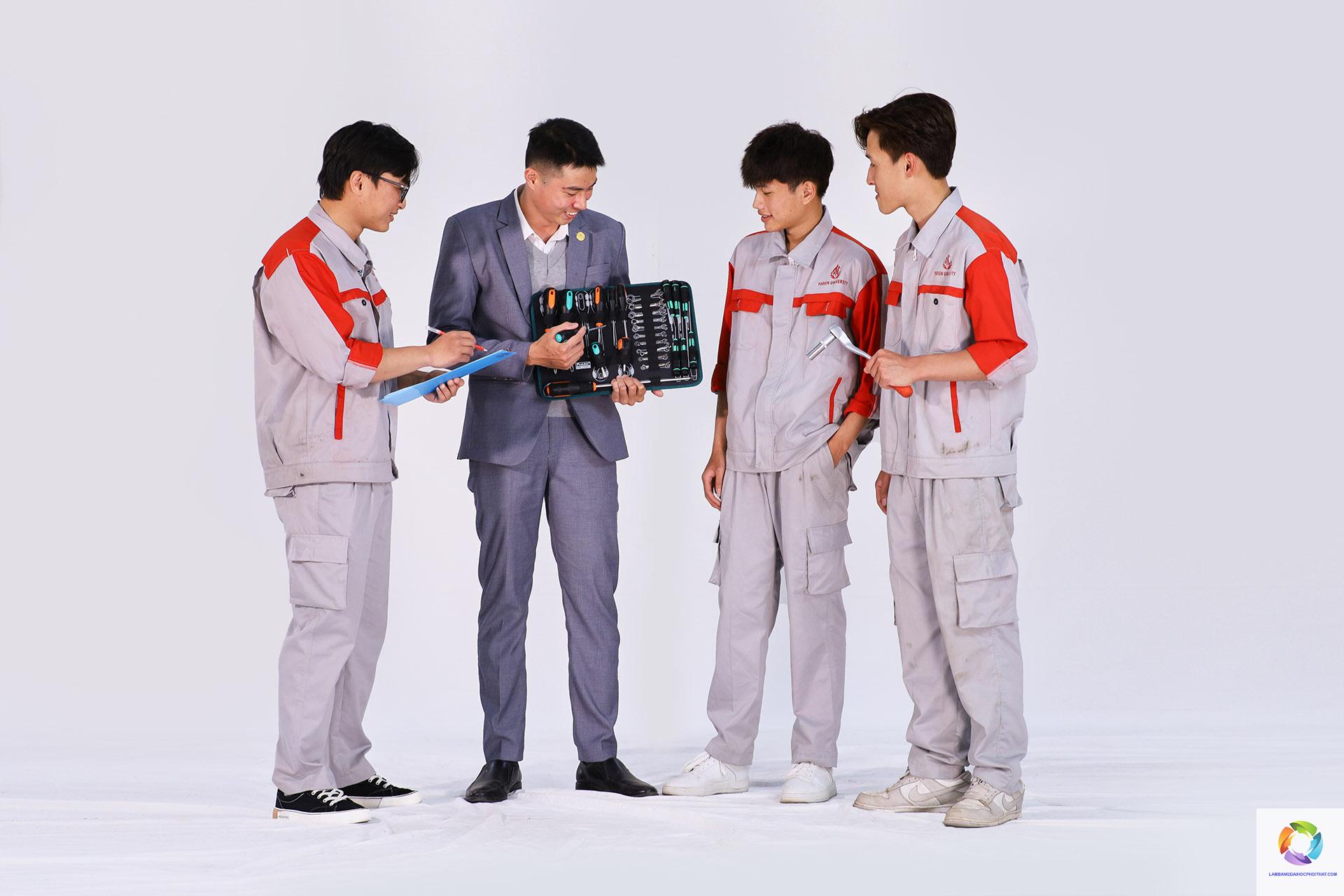 ngành công nghệ kỹ thuật ô tô xét tuyển khối nào - Image 5